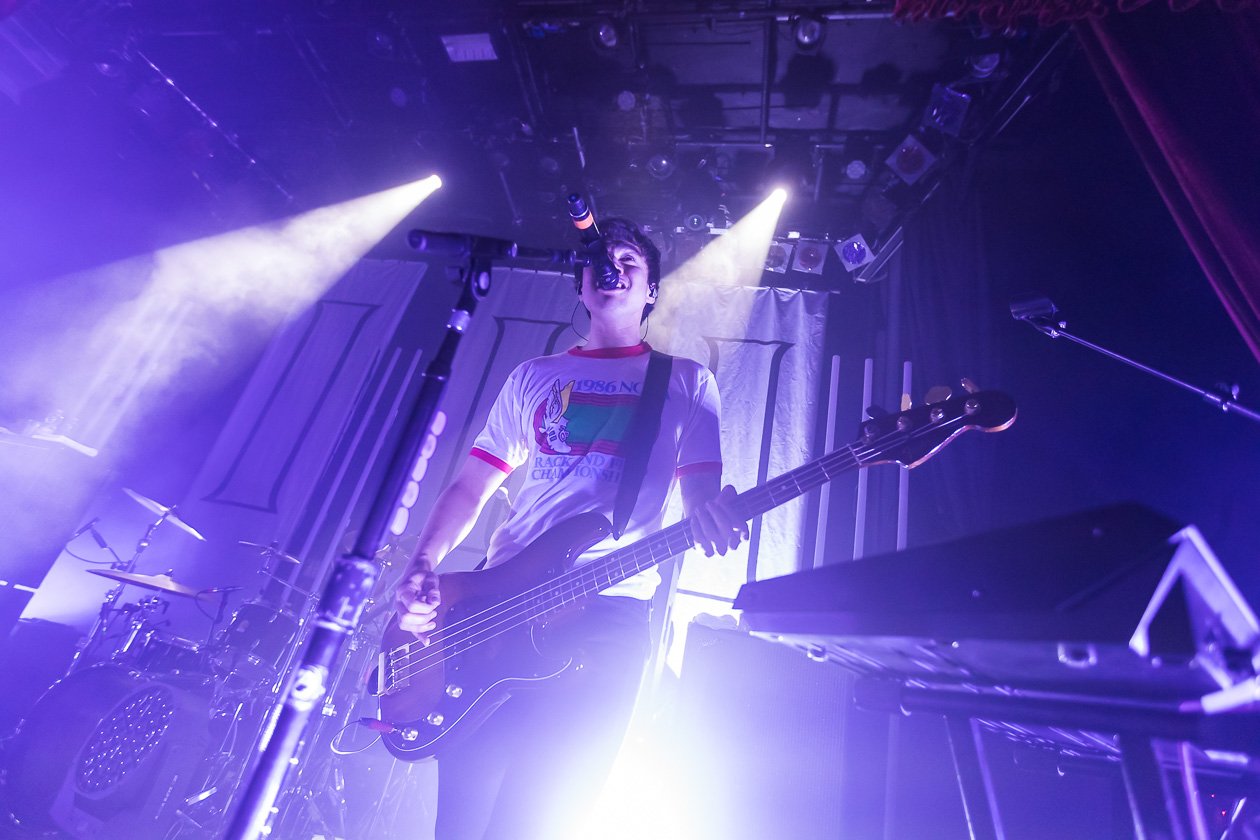 Kreischalarm - die Australier im Gloria. – 5 Seconds Of Summer.
