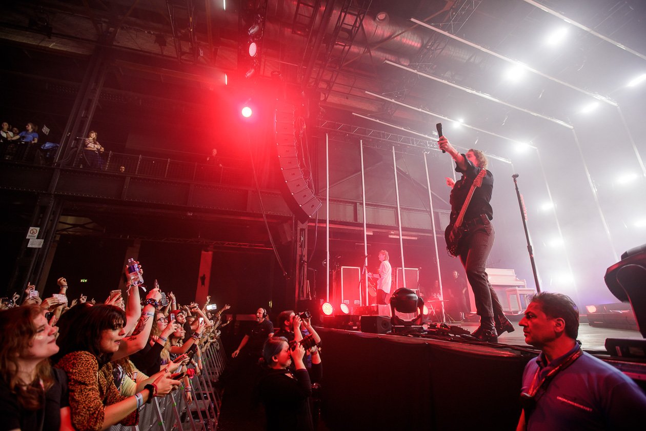 Mit der aktuellen Scheibe "Youngblood" back in Köln. – 5 Seconds Of Summer.