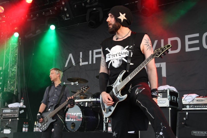 Einer der wenigen echten Rockacts der Sause. – A Life Divided.