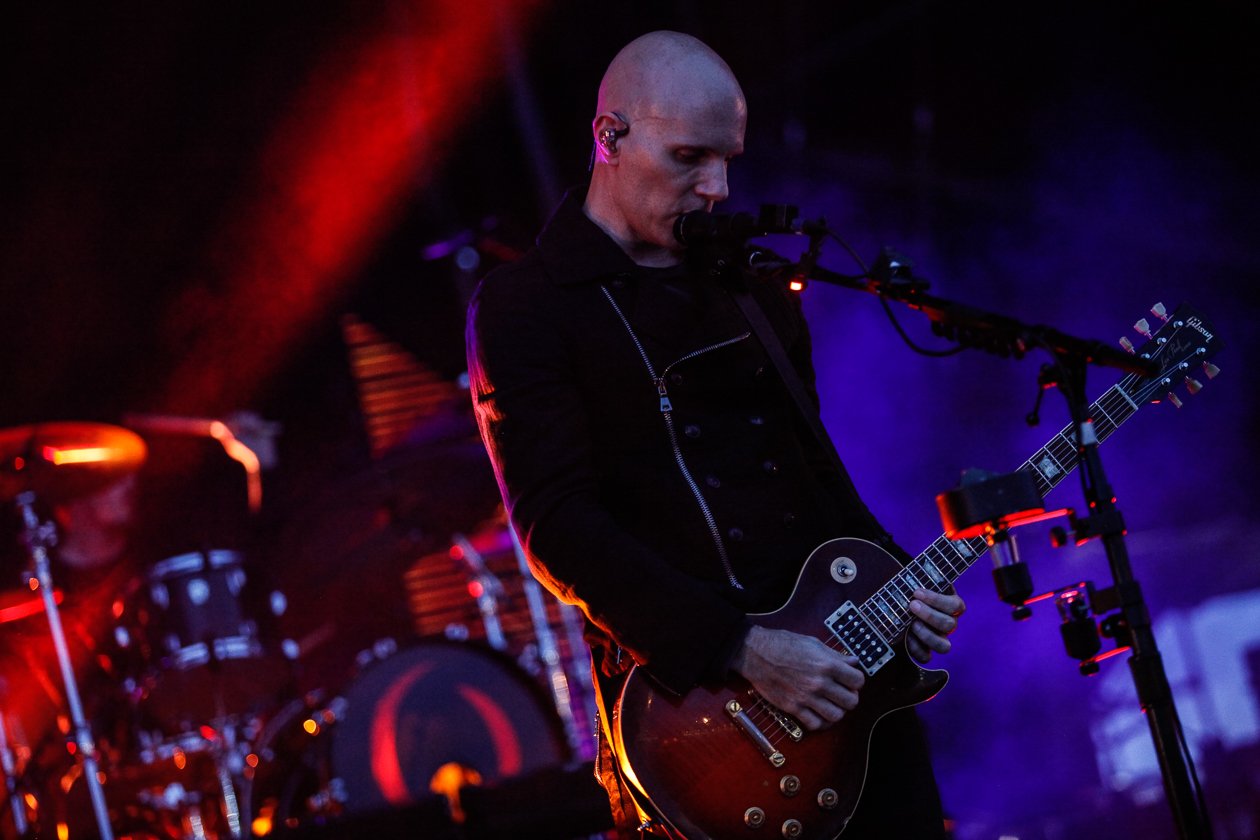 Mit "Eat The Elephant" am Ring: Maynard James Keenan und Band. – A Perfect Circle.