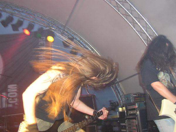 Abandoned machten die Party-Stage zum Moshpit. – 
