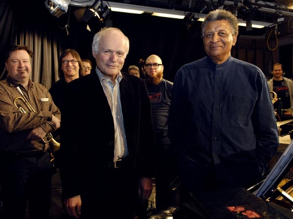 Abdullah Ibrahim – 2009 spielt Ibrahim "Bombella" mit der WDR Big Band ein. – ... mit der WDR Big Band ...