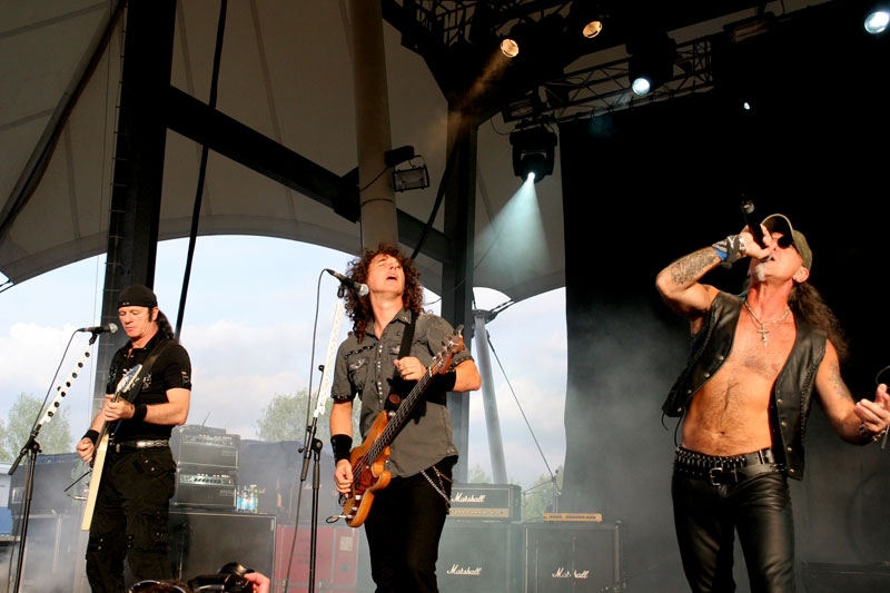 Das deutsche Metalflaggschiff kann auch ohne Udo Dirkschneider bestehen! – Accept