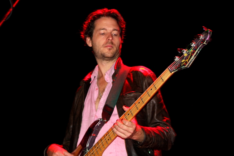 Adam Green – Der Anti-Folk-Hero im Theaterhaus. – Der Herr Am Bass.