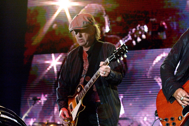 Aerosmith – Die Rock-Veteranen mit einem souveränen Auftritt in der Fächerstadt. – 