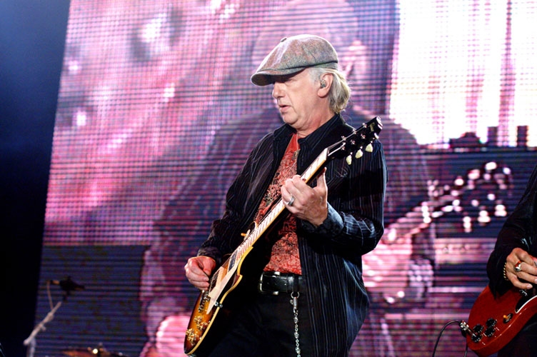 Aerosmith – Die Rock-Veteranen mit einem souveränen Auftritt in der Fächerstadt. – 