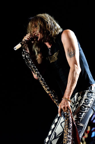 Aerosmith – Die Rock-Veteranen mit einem souveränen Auftritt in der Fächerstadt. – 