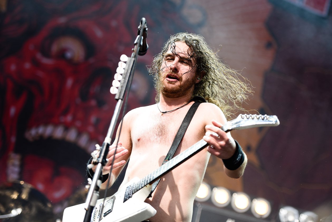 Airbourne – Hardrock- Show am Ring. – Joel O’Keeffe.