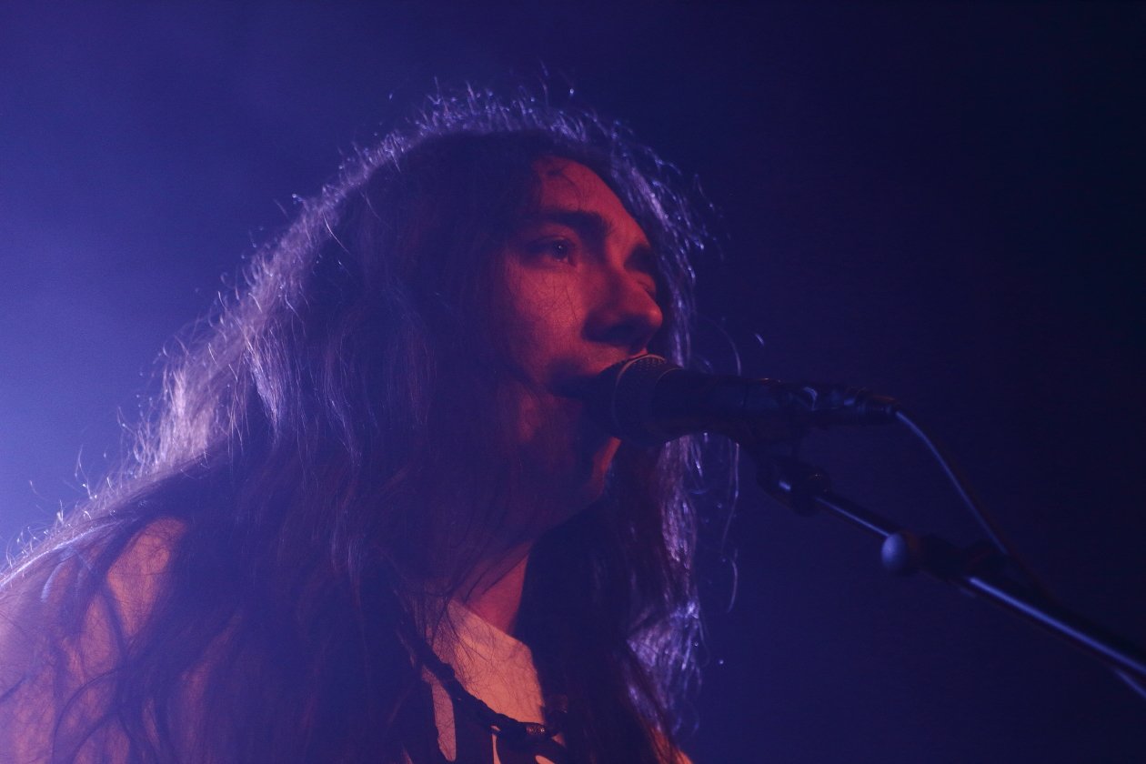 Alcest – Die Blackgaze-Pioniere auf Tour mit Anathema. – Neige.