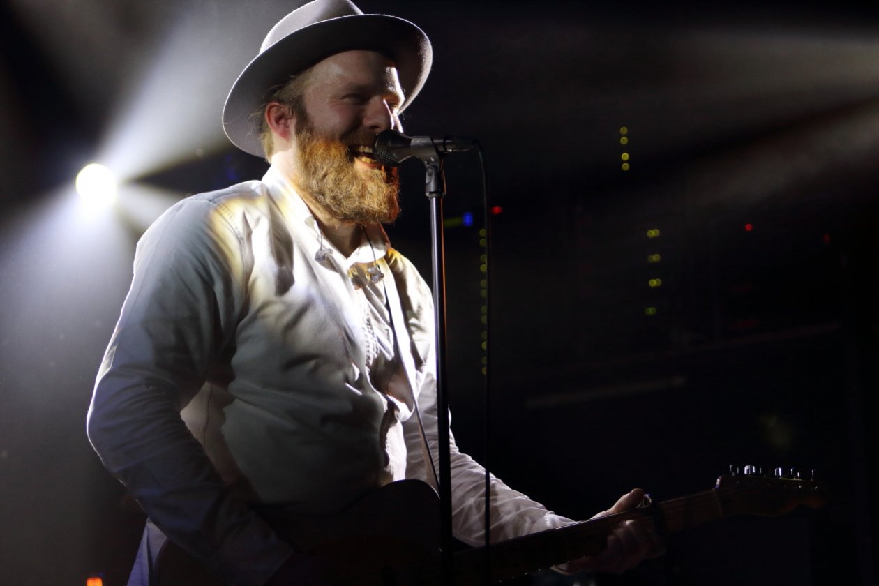 It feels like he came really close that night! – Alex Clare.