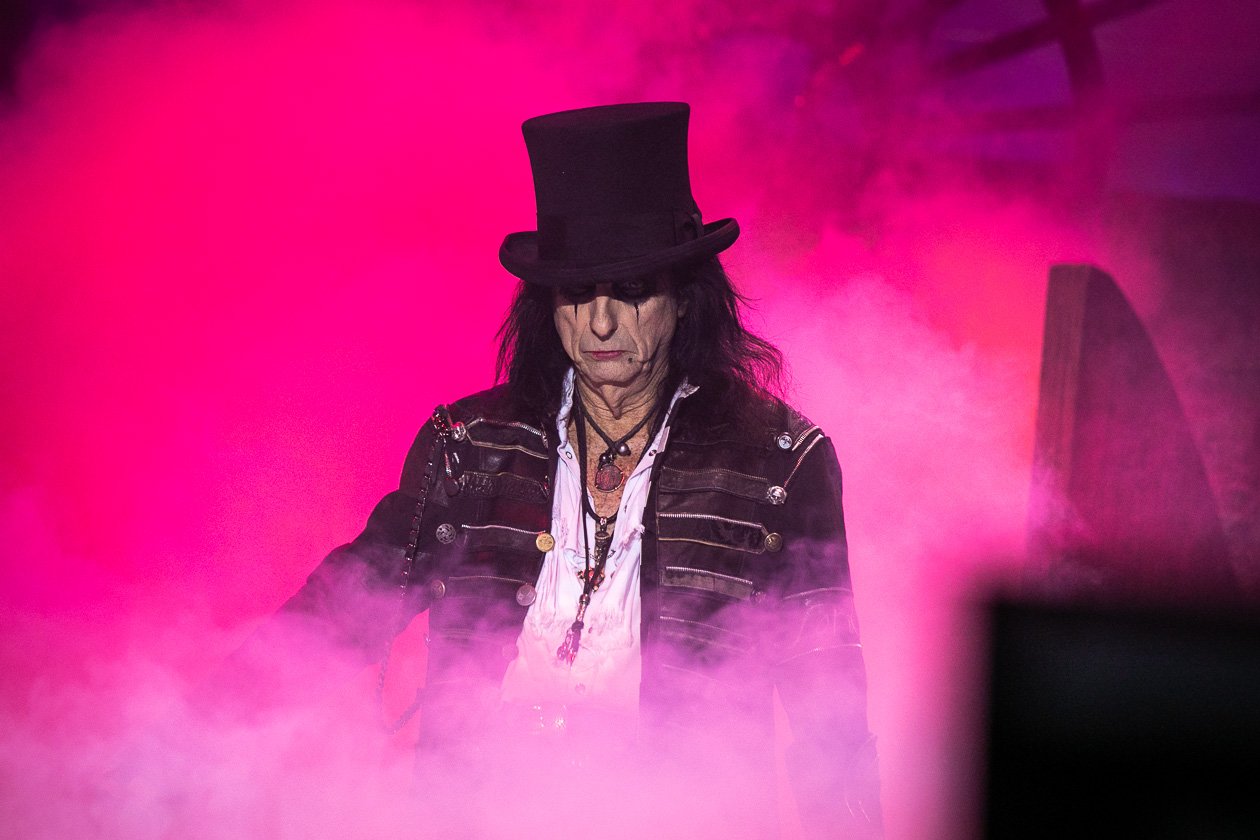 Alice Cooper – Alice Cooper.