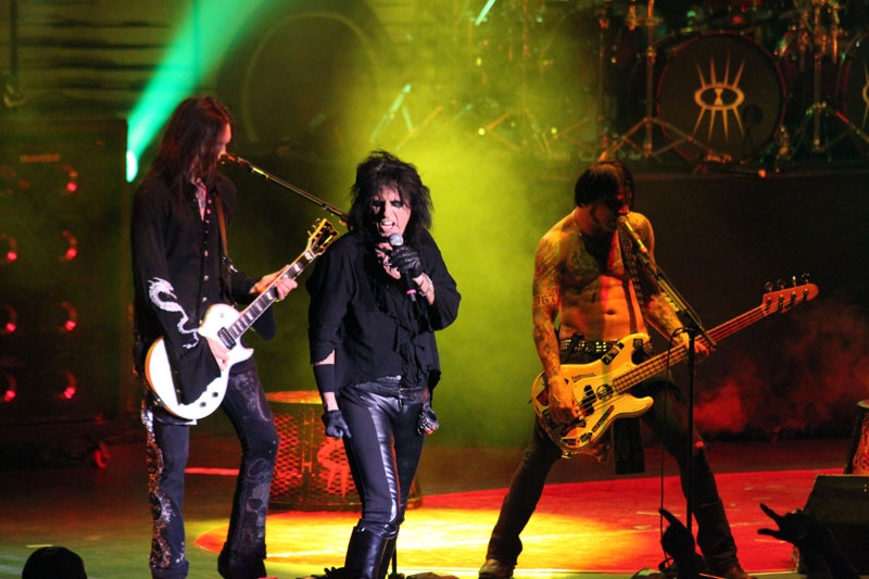 Alice Cooper zog in Frankfurt die komplette Horrorshow durch. – 