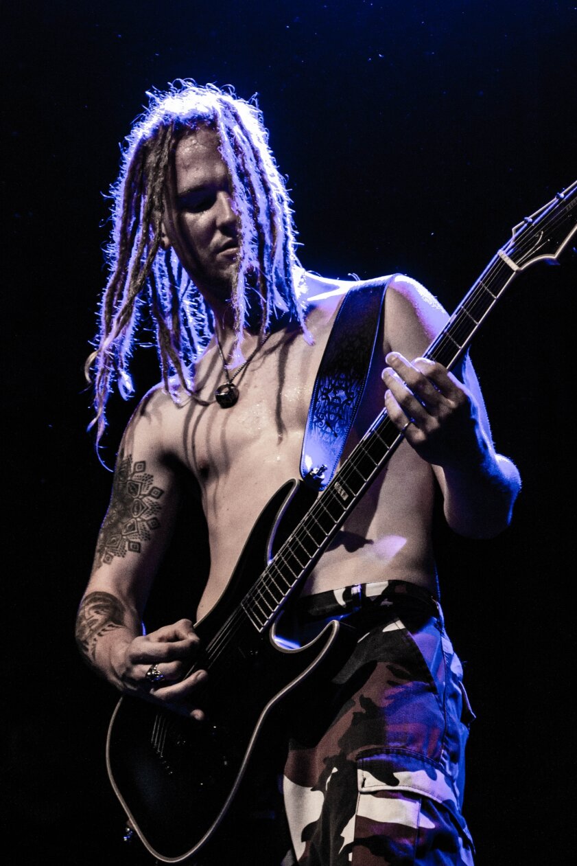 Alien Weaponry – Die Neuseeländer auf Tour mit Gojira. – Lewis de Jong.