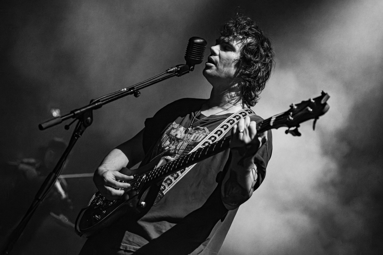 Hexentanz unter dem Zirkusdach: die Psychedelic Rocker live in Berlin. – All Them Witches.