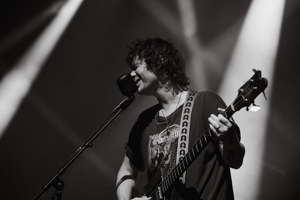 Hexentanz unter dem Zirkusdach: die Psychedelic Rocker live in Berlin. – All Them Witches.