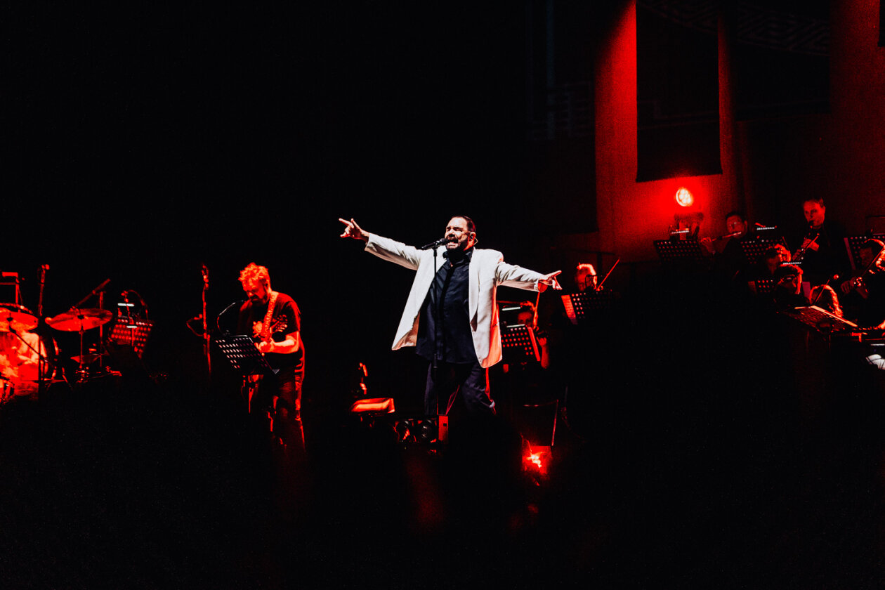 Tourabschluss: die deutschen Synth-Pop-Ikonen live mit dem Filmorchester Babelsberg. – Alphaville.