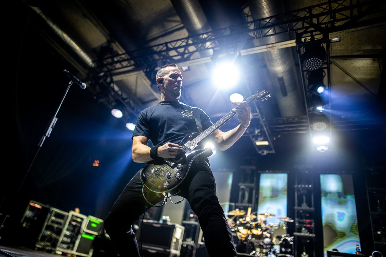 Auch in Berlin gern gesehene Gäste: Myles Kennedy und Band. – Alter Bridge.