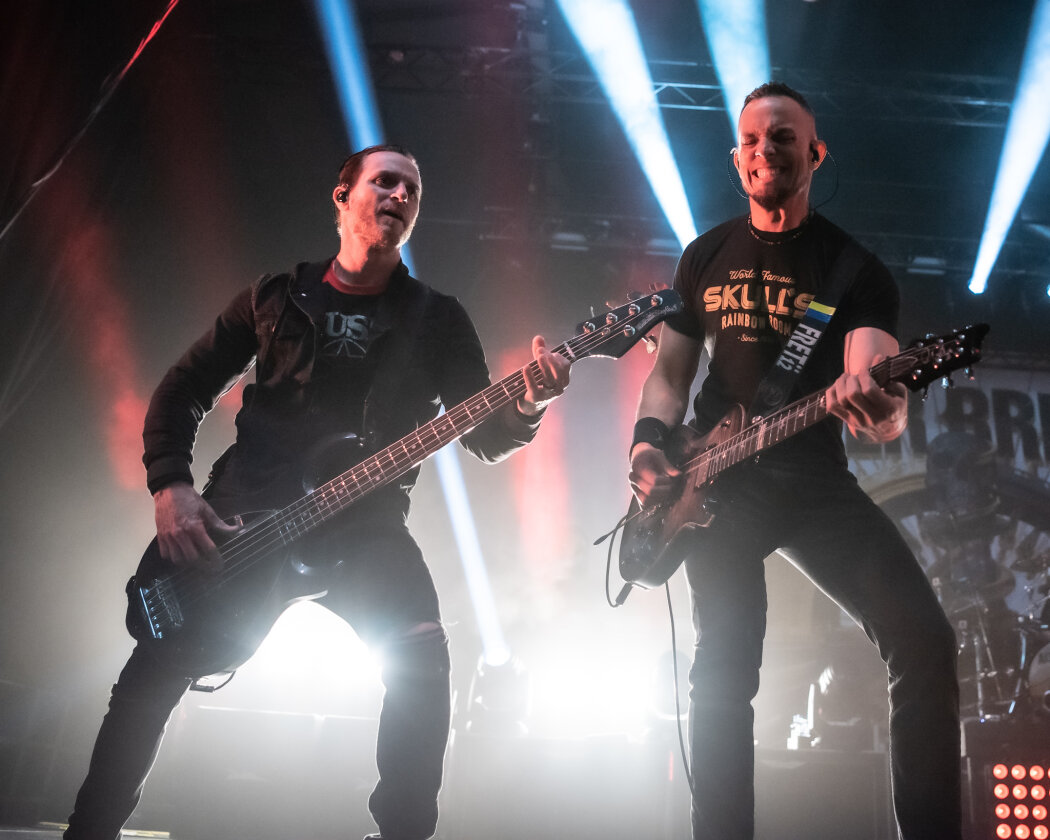 Myles Kennedy, Mark Tremonti, Brian Marshall und Scott Phillips auf Stippvisite in Deutschland. – Alter Bridge.