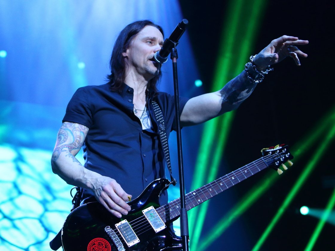 Alter Bridge – Myles Kennedy, Mark Tremonti und Bande auf The Last Hero-Tour. – Myles Kennedy.
