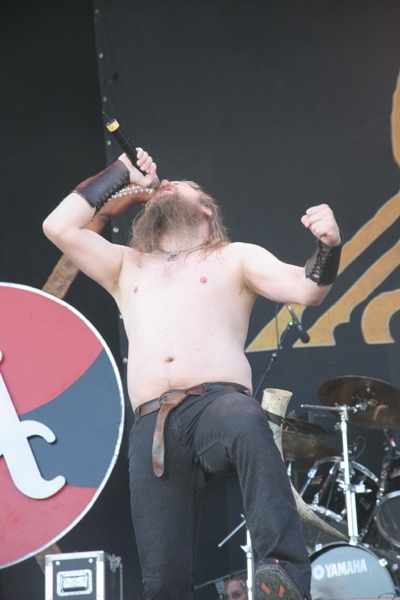 Amon Amarth – Mit Feuer und Schwert kommen sie über Balingen. – 