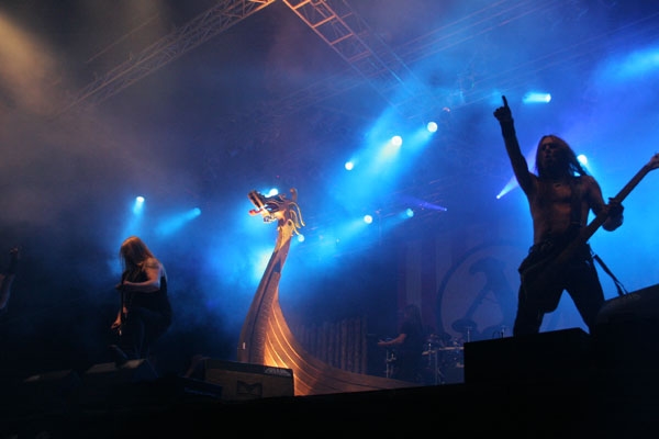 Amon Amarth – Auf dem Summer Breeze Festival 2007. – 