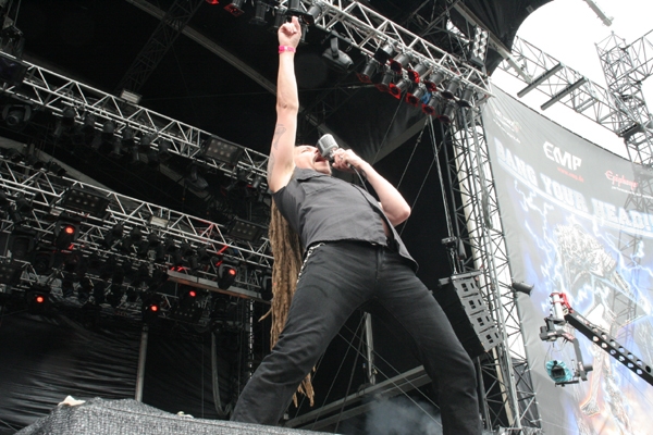 Amorphis – Sind auf Platte meist spannender, als auf der Bühne. – 