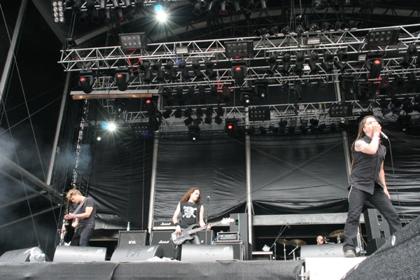 Amorphis – Sind auf Platte meist spannender, als auf der Bühne. – 