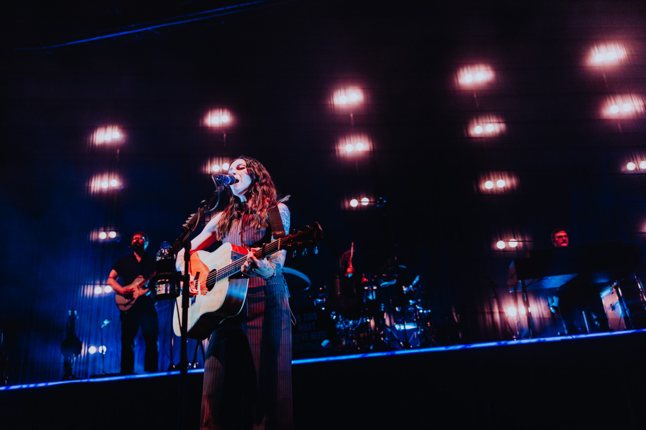 Amy Macdonald – Amy Macdonald.