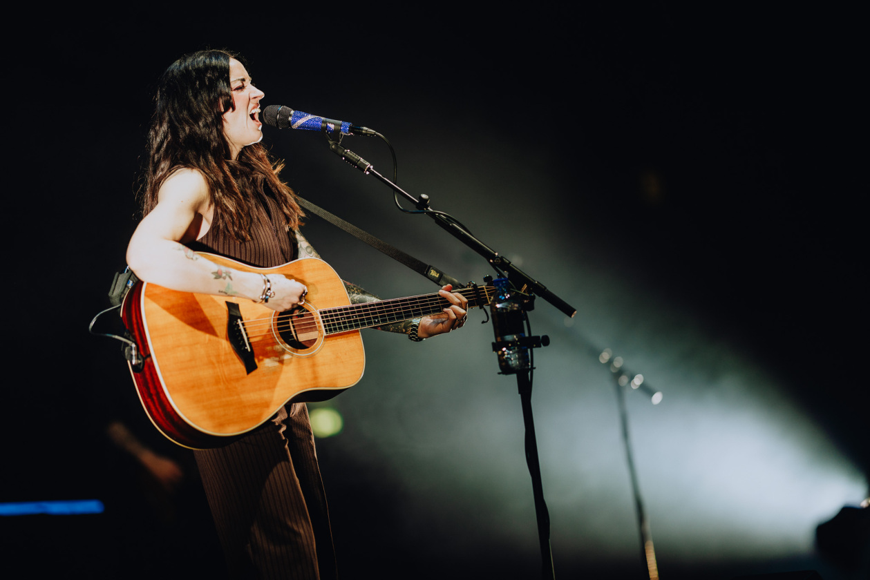 Die britische Singer/Songwriterin begeistert die Hauptstadt auf "Is This What You've Been Waiting For?"-Tour. – Amy Macdonald.