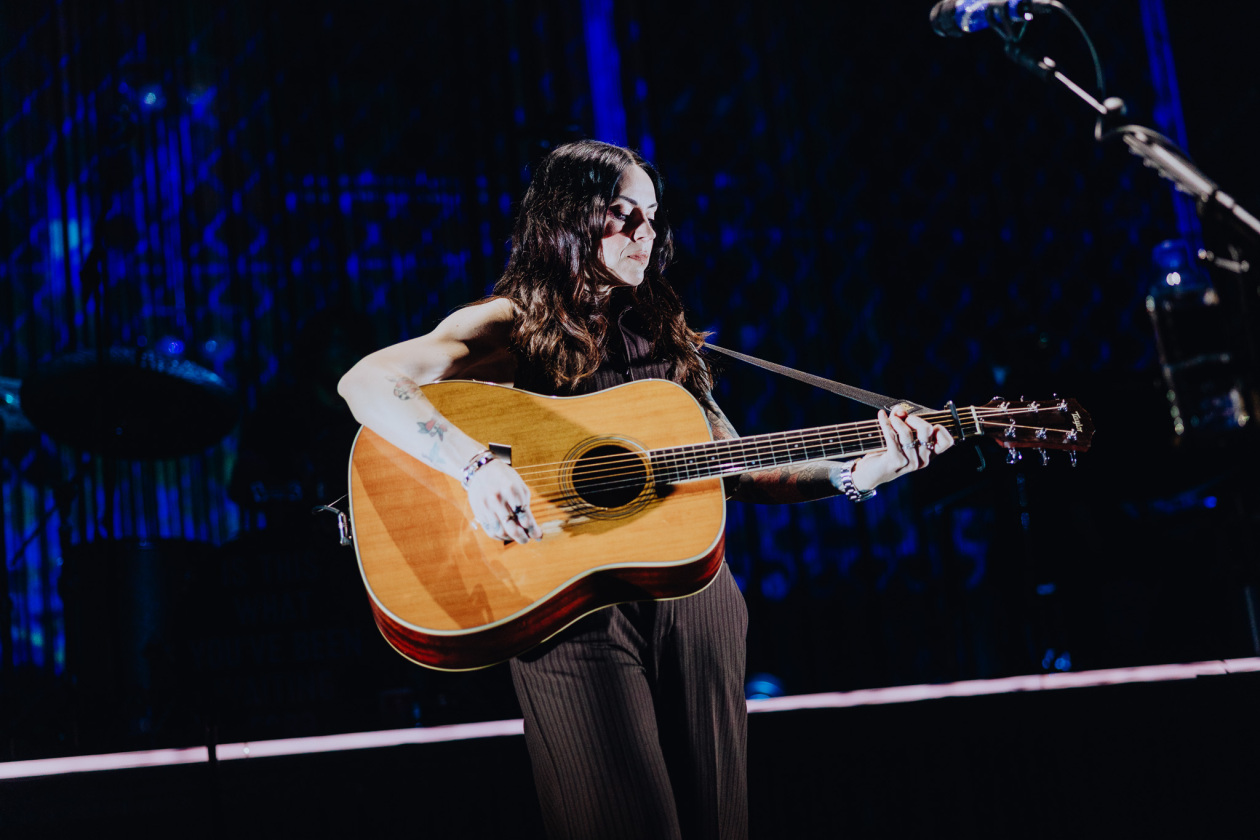Die britische Singer/Songwriterin begeistert die Hauptstadt auf "Is This What You've Been Waiting For?"-Tour. – Amy Macdonald.