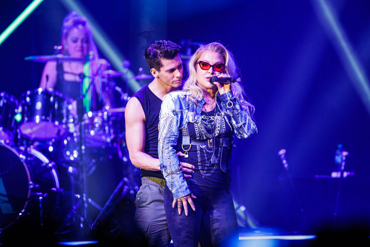 Die US-Sängerin auf "I’m Outta Lockdown"-Tour durch Europa. – Anastacia.