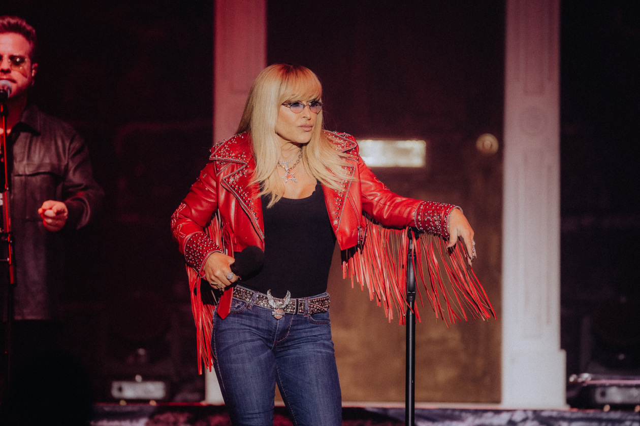 Anastacia – Anastacia.