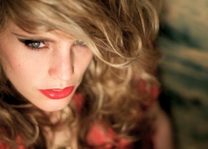 Anna Calvi