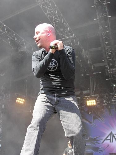 Inzwischen ne Mischung aus Anthrax und Armored Saint. – 