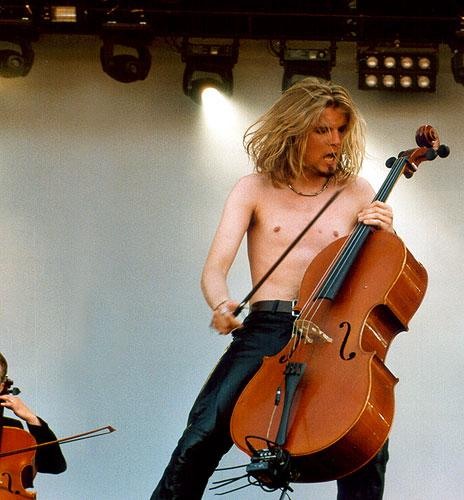 Apocalyptica – Achtung, hier brennt das Cello! – 