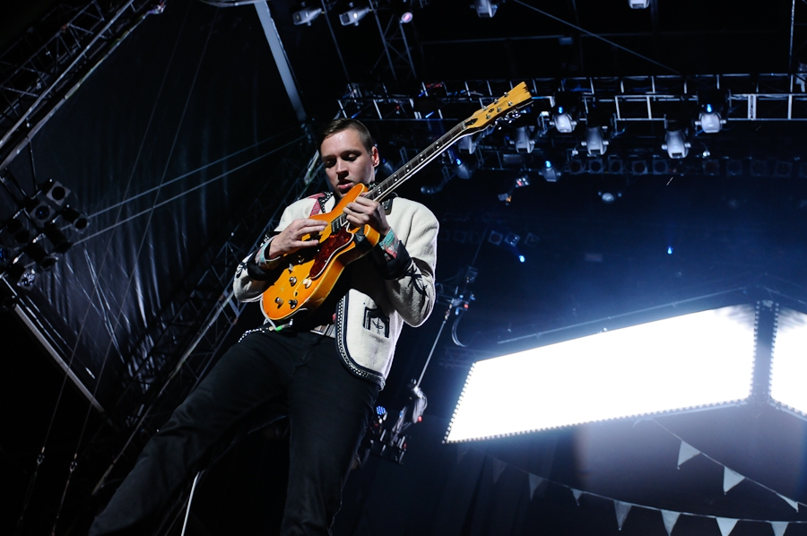 Fulminante Show in Neuhausen ob Eck. – Trotzten dem Regen: Arcade Fire.