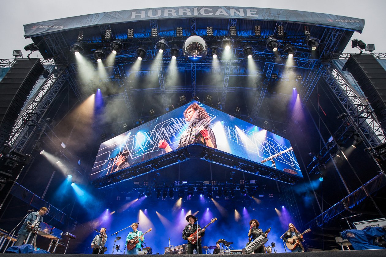 Arcade Fire – Arcade Fire.
