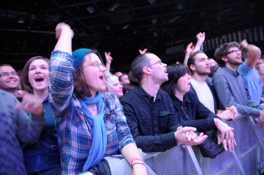 Mit Lauten und Leiern: Arcade Fire spielen in der Philipshalle – Arcade Fire in Düsseldorf
