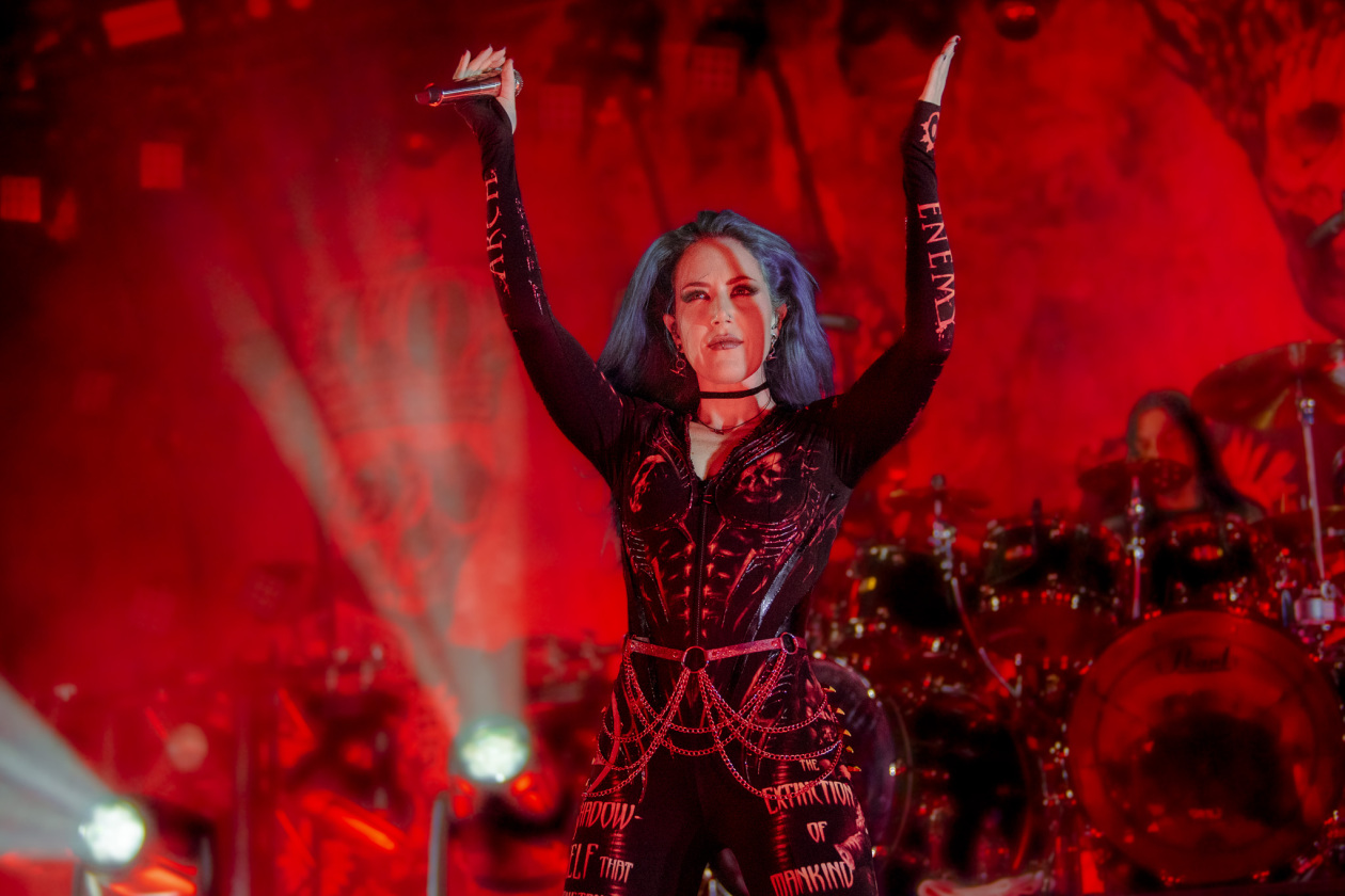 In Flames – 