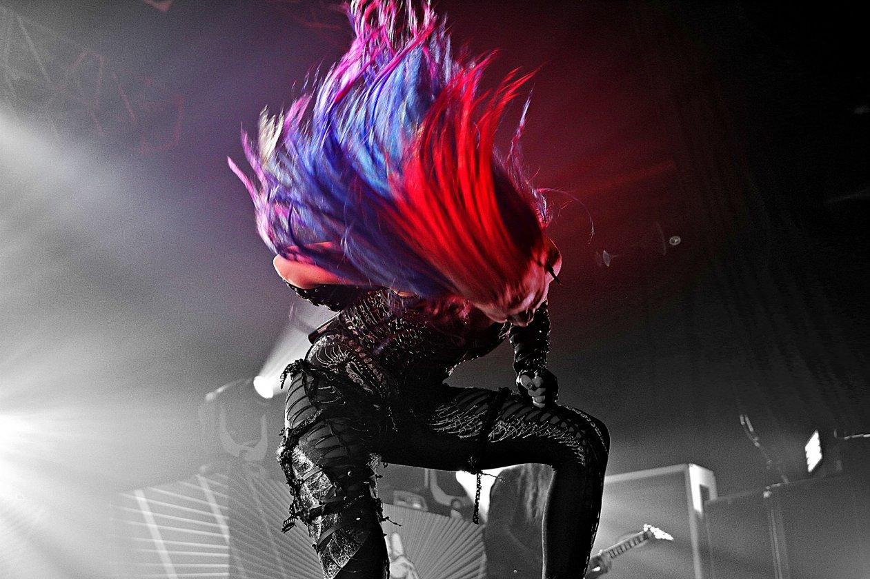 Arch Enemy – Die Speerspitze des Melo-Death durchbohrt Berlin. – Alle Farben.