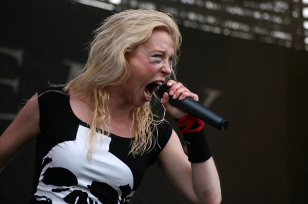 Arch Enemy – Deutsch-Schwedische Connection. – 