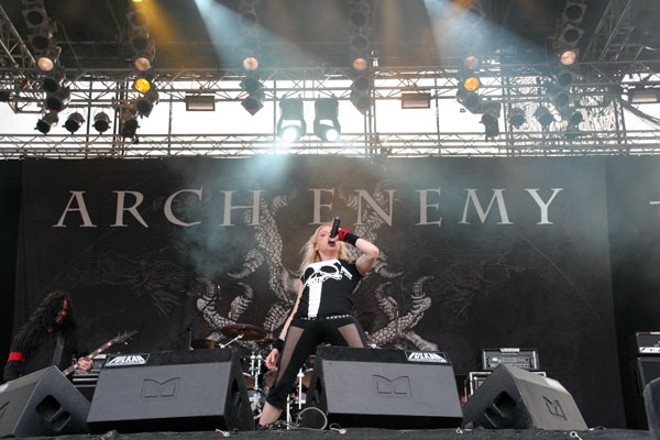 Arch Enemy – Deutsch-Schwedische Connection. – 