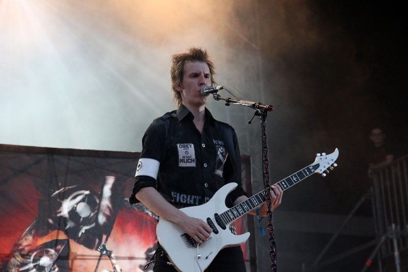 Arch Enemy – Gewohnt starke Performance. – Chris Amott