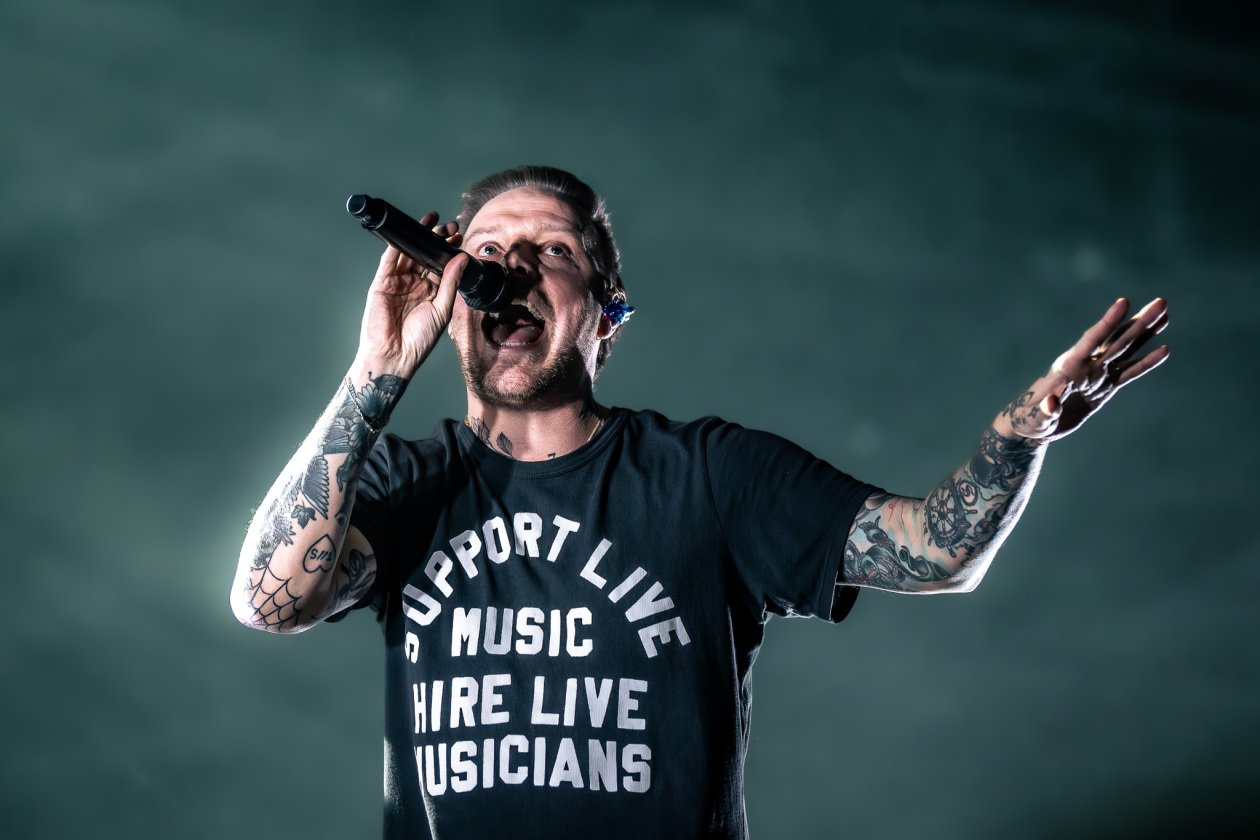 Circlepit und Crowdsurfer: Metalcore-Sternstunde in der Hauptstadt. – Architects.