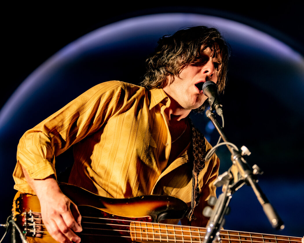 Arctic Monkeys – Arctic Monkeys.