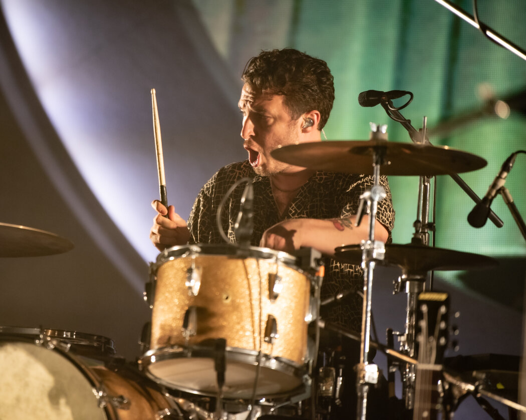 Arctic Monkeys – Arctic Monkeys.