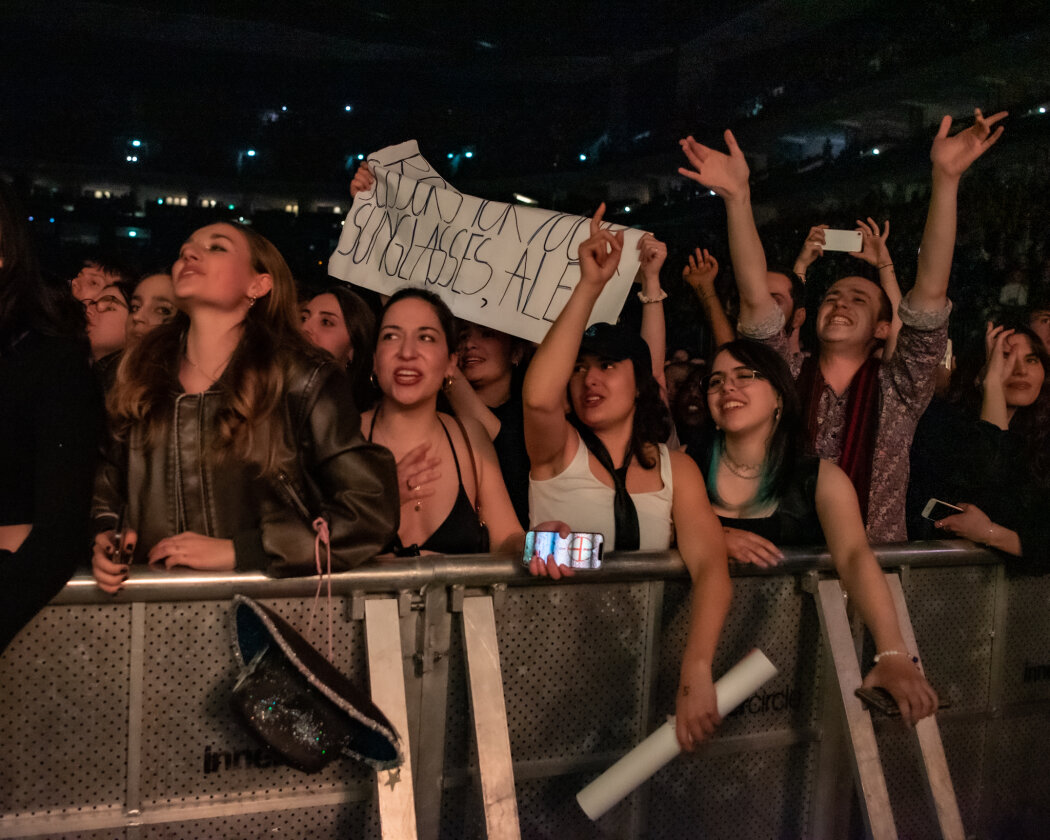 Arctic Monkeys – Arctic Monkeys.