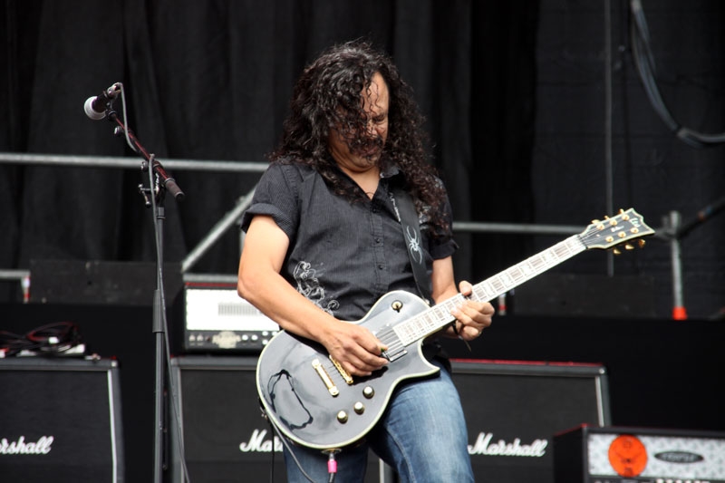 Modisch etwas extravagant – Armored Saint