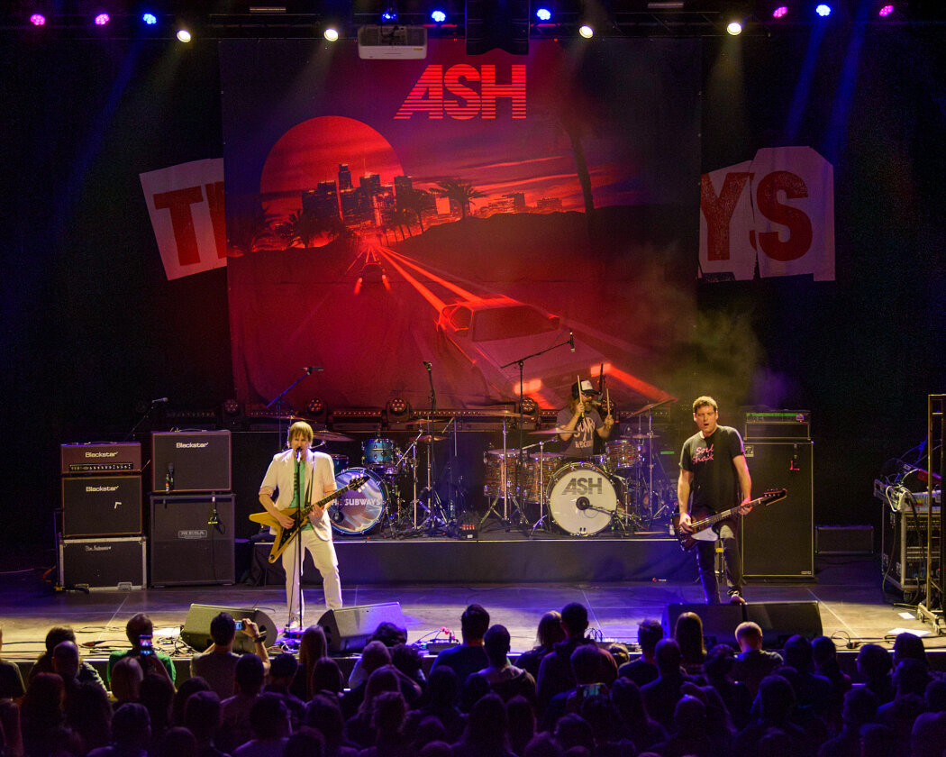 Ash – Ash.