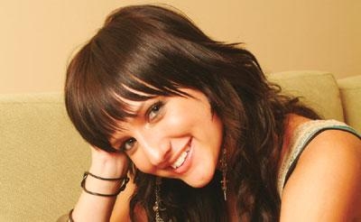 Ashlee Simpson – Jessica Simpson ist sweet. Ashlee cool und sexy. – 